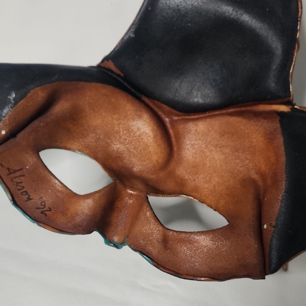 Leather Jester Mask - Picture 9 of 15